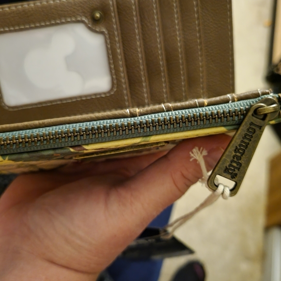 Disney loungefly backpack and wallet combo! - Picture 7 of 9